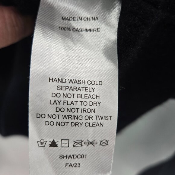 Quince Black 100% Mongolian Cashmere V-Neck Size Large - Picture 9 of 11